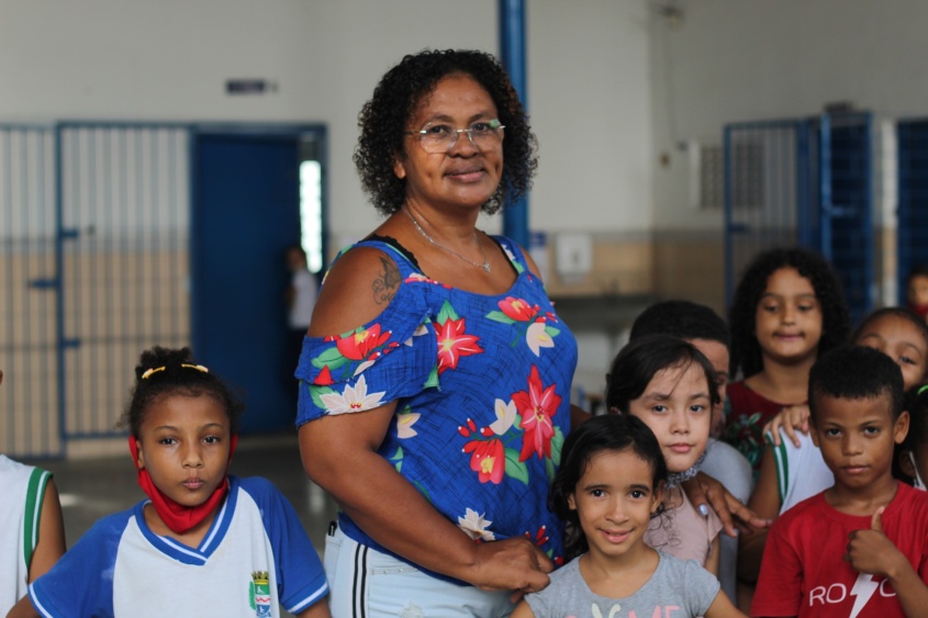 Professora Nelcy Teixeira acompanhou seus alunos nos ensaios. Foto: Pedro Farias/Ascom Semed