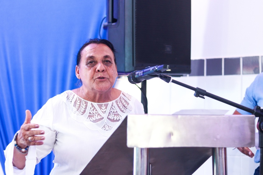 Professora do Projeto Autoestima, Iracelya Mendes. Foto: Luan Oliveira (estagiário)/Ascom Semed