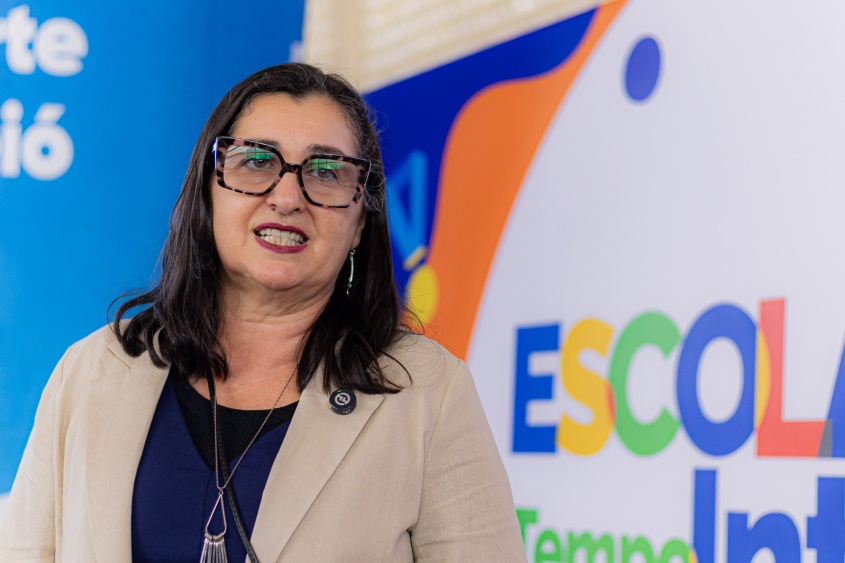 Coordenadora de Educação Integral da Semed, Claudiane Pimentel. Foto: Carol Cordeiro/ Ascom Semed