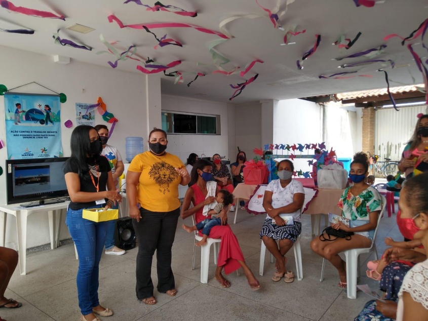 Usuários participaram de palestras e rodas de conversas Foto: Cras Cidade Sorriso.