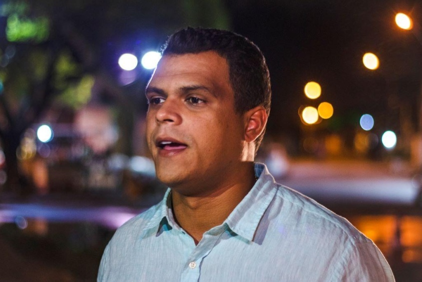 Superintendente da Sima, João Folha, diz que órgão trabalha em parceria com moradores nos mutirões. Foto: Matheus Alves/Ascom Sima