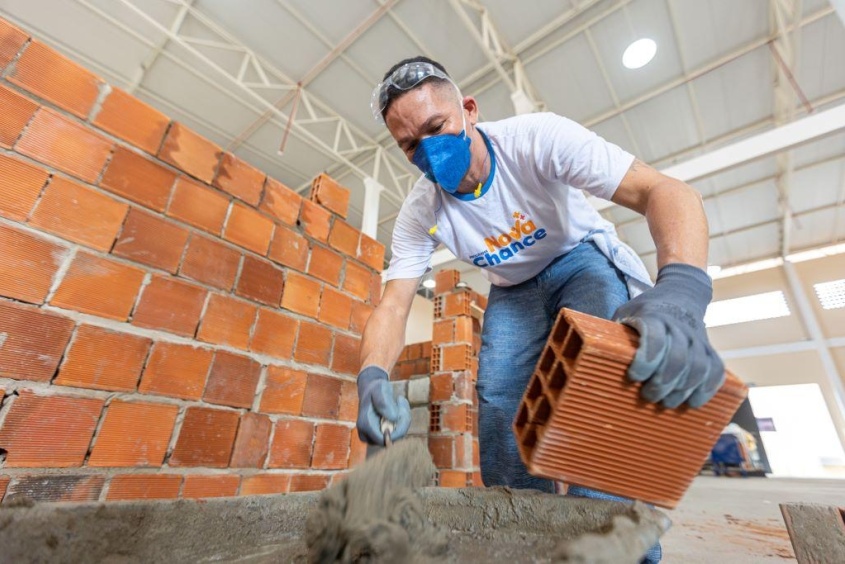 Trabalho de assistentes sociais mudam a vida dos maceioenses que mais precisam. Foto: Ascom Semas