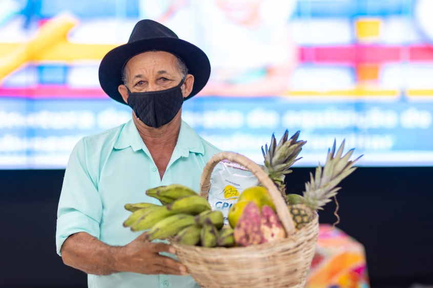 Prefeitura de Maceió viabilizou contratos com com cooperativas para beneficiar os alunos com produtos saudáveis para alimentação. Foto: Itawi Albuquerque / Secom Maceió