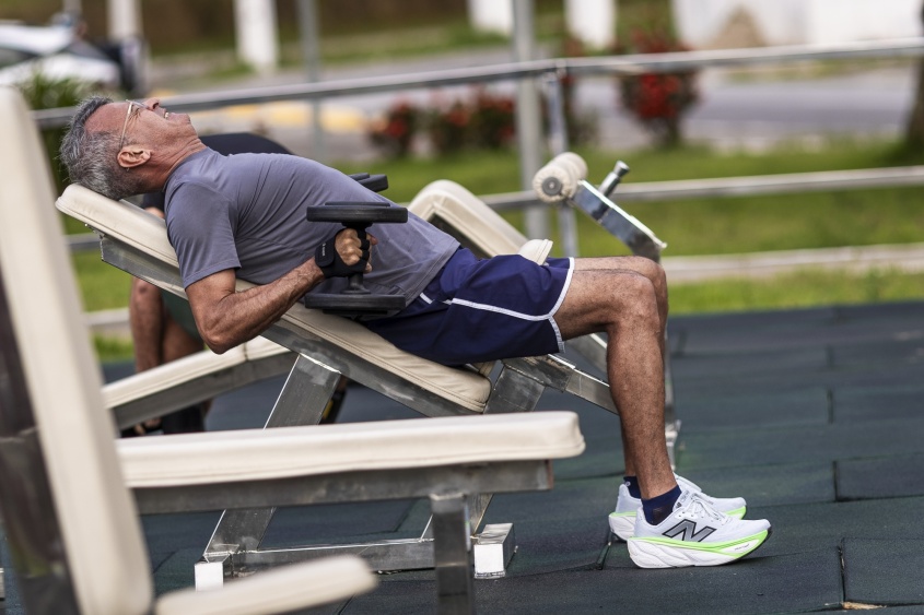 Fortalecimento e orientação profissional ajudaram Roland na recuperação muscular. Foto: Alisson Frazão/ Secom Maceió