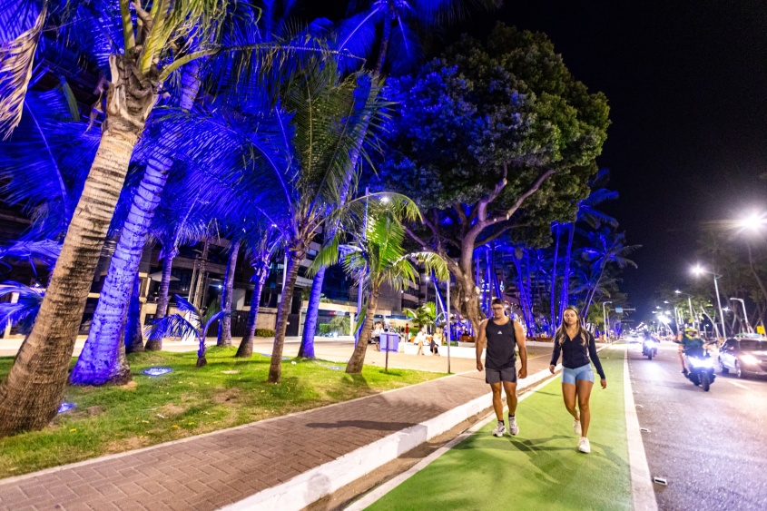 Ampliação da Faixa Verde favorece prática esportiva na orla marítima. Foto: Itawi Albuquerque/  Secom Maceió