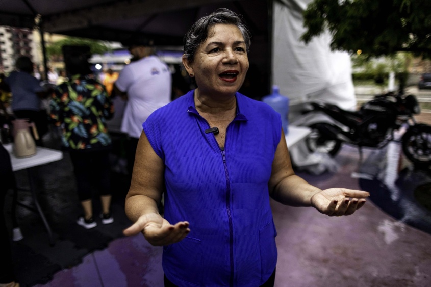 Rosa Maria celebra o momento de alegria, cuidado e vontade de viver proporcionado pelo programa. Foto: Alisson Frazão/Secom Maceió