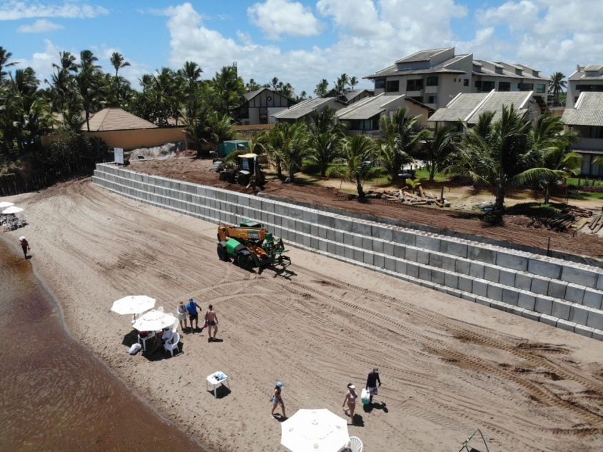 Blocos articulados funcionarão como escudo na costa marítima. Foto: Divulgação