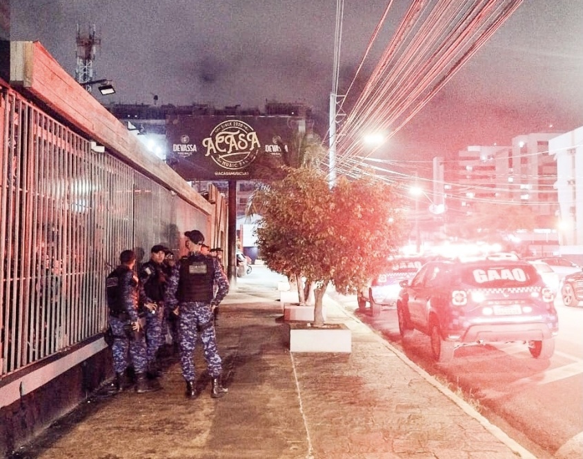 Agentes da Guarda Municipal acompanhando fiscalização da Sedet. Foto: Fiscalização Sedet