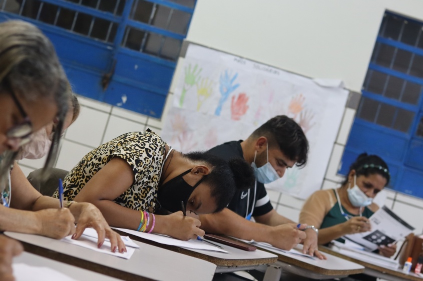 Alunos EJAI. Foto: Ascom Semed