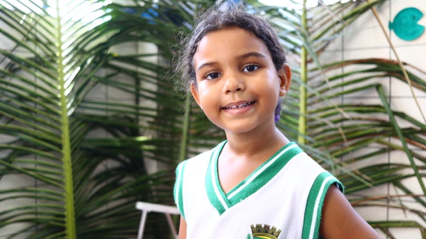 Brenda Maria, 5 anos, estuda na creche Nadir Brandão e apresentou seu trabalho na feira. Foto: Daniel Marinho/Ascom Semed