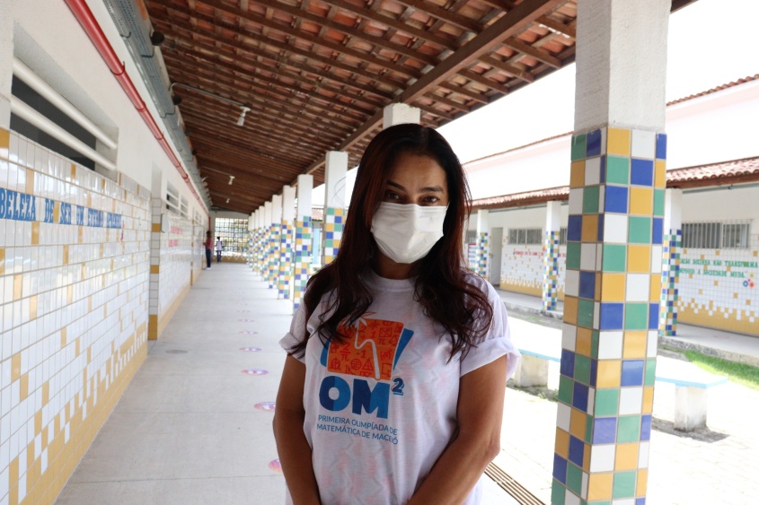 Claudinete Lima, coordenadora pedagógica da escola, falou sobre os desafios para a preparação dos alunos. Foto: Leonardo André/Ascom Semed
