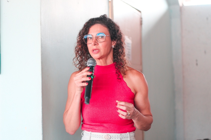 Médica abordou a relação entre hábitos saudáveis e prevenção em saúde. Foto: Rodrigo Carlos/Ascom SMS