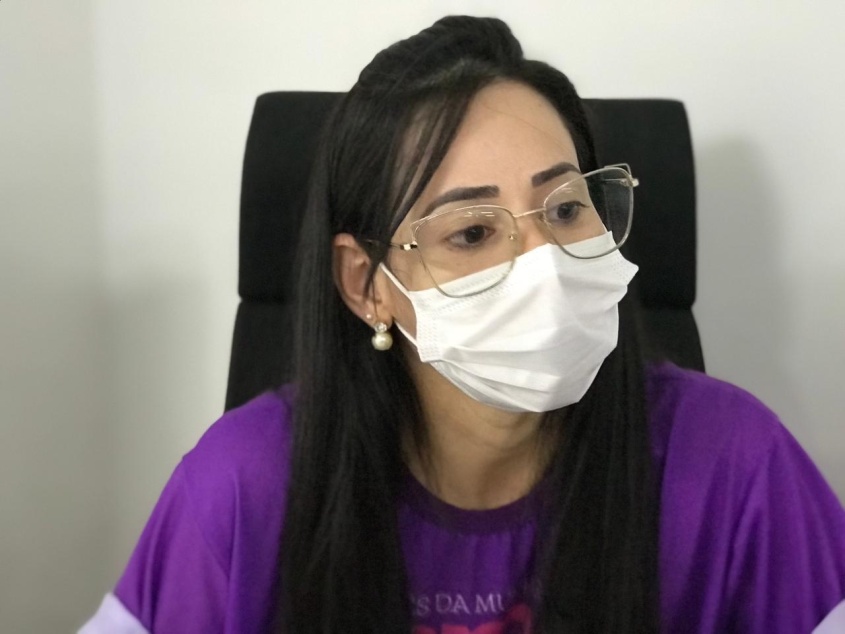 Técnica da Gerência de Saúde Bucal, Ísis Amanda, será uma das examinadoras da pesquisa. Foto: Ascom SMS
