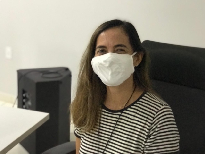 Professora universitária, Izabel Maia Novaes, é a oradora dos treinamentos presenciais. Foto: Ascom SMS