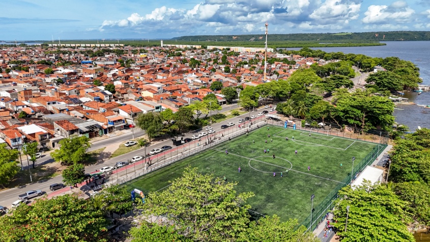 O Campo do Cosmo era de barro e hoje tá moderno com grande estrutura. Foto: Itawi Albuquerque