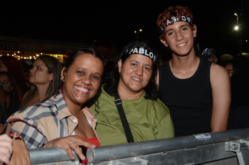 Em sequência, Rafaela Ferreira, Edlane Pedrosa e Guilherme Pedrosa. Foto: Beto Macário/ Secom Maceió