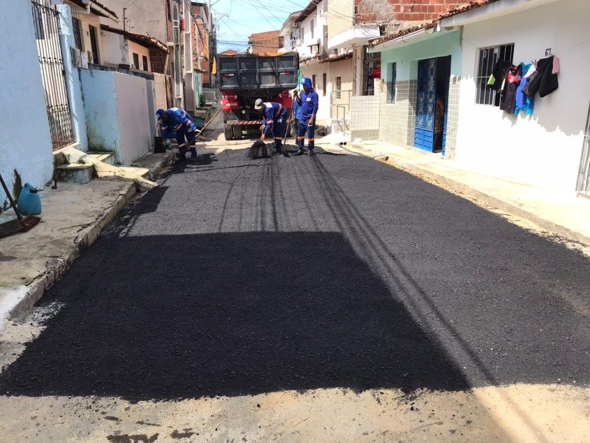 Rua São Jorge, no bairro Jacintinho. Foto: Ascom Seminfra