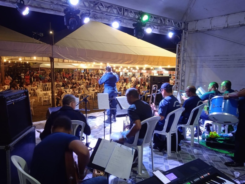 Os guardas municipais, integrantes da banda, tocaram por mais de uma hora, alegrando e encantando o público do evento. Foto: Ascom Semscs