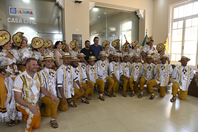Grupo maceioense Coco de Roda Xique-Xique emociona o público em apresentação no Fefol. Foto: Cortesia/Ascom Olímpia