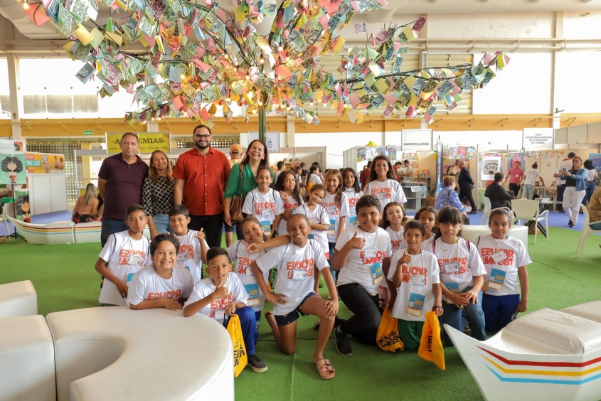 Professores e estudantes vão receber vales-livros. Foto: Secom Maceió/ Arquivo