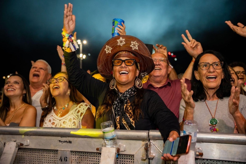 Fãs amam músicas de Alceu Valença. Foto: Diogo Canuto/ Secom Maceió