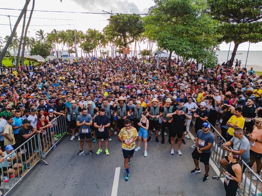Carrêra da Boba reúne milhares de participantes em Maceió. Foto: Felipe Sóstenes/Secom Maceió