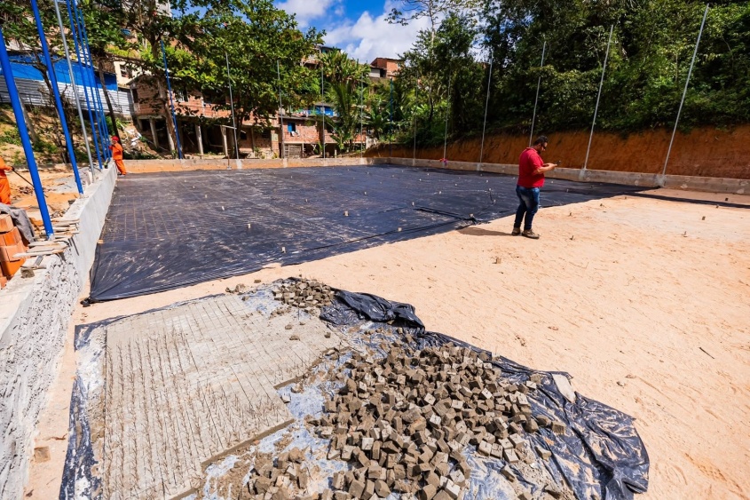 Obra melhora mobilidade na Grota do Canaã. Foto: Felipe Sóstenes/ Secom Maceió