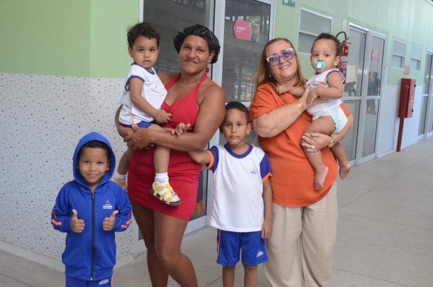 Rosana sonha que os quatro filhos consigam chegar à universidade. Foto: Secom Maceió
