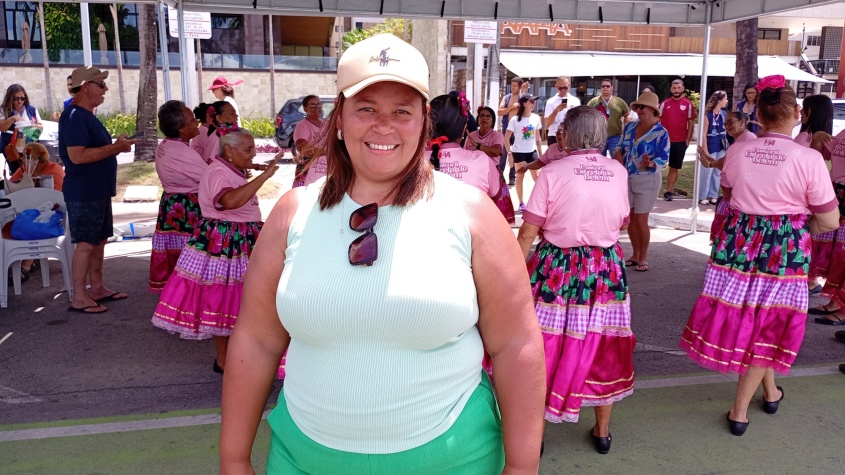 Turista de Minas Gerais gostou da apresentação cultural do Serviço de Convivência. Foto: Ascom Semdes