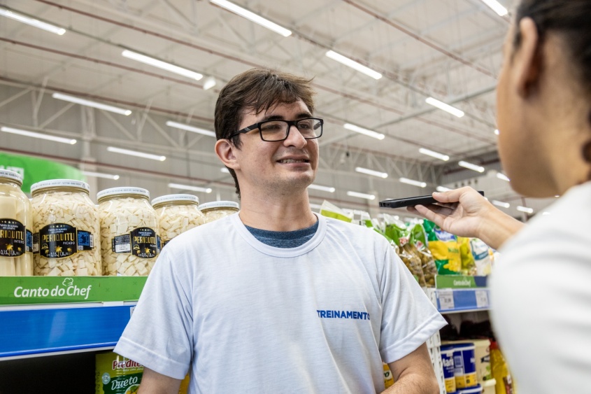 Danilo Timóteo destaca seus planos para o futuro com o novo emprego Foto: Felipe Sóstenes/Secom Maceió