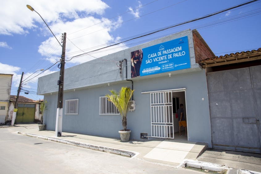 Casa de Ranquines, conveniada à Semdes, atende a pessoas em situação de rua no Benedito Bentes. Foto: Allan César/Secom Maceió