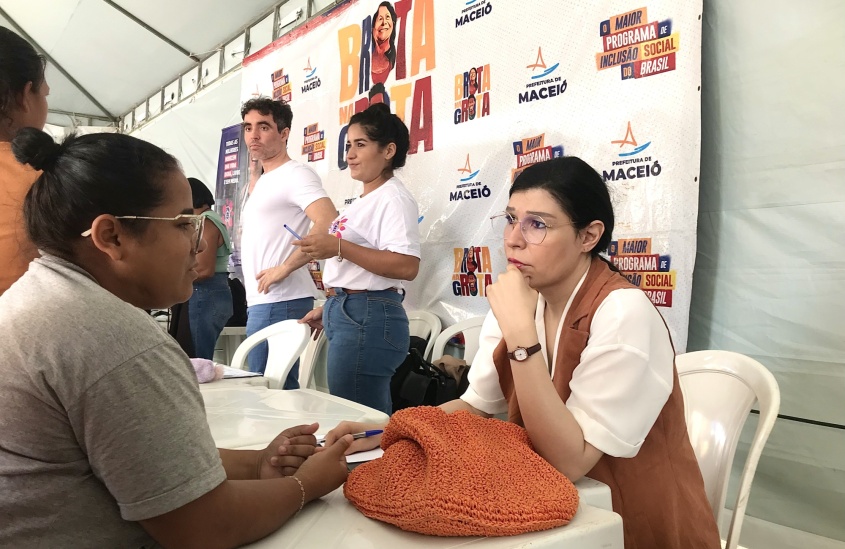 Moradores foram orientados sobr questões jurídicas. Foto: Ascom Segov