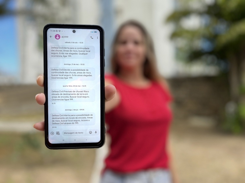 População pode se cadastrar para receber os avisos e alertas da Defesa Civil de Maceió. Foto: Ascom Defesa Civil Maceió