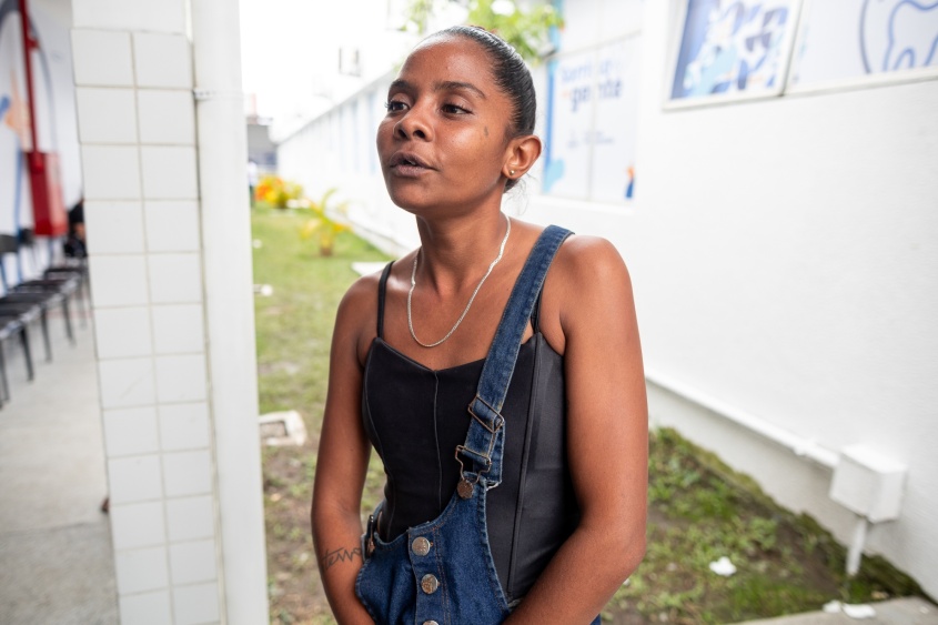 Natália esperou 12 anos pela oportunidade de fazer um tratamento odontológico. Foto: Alisson Frazão/Secom Maceió