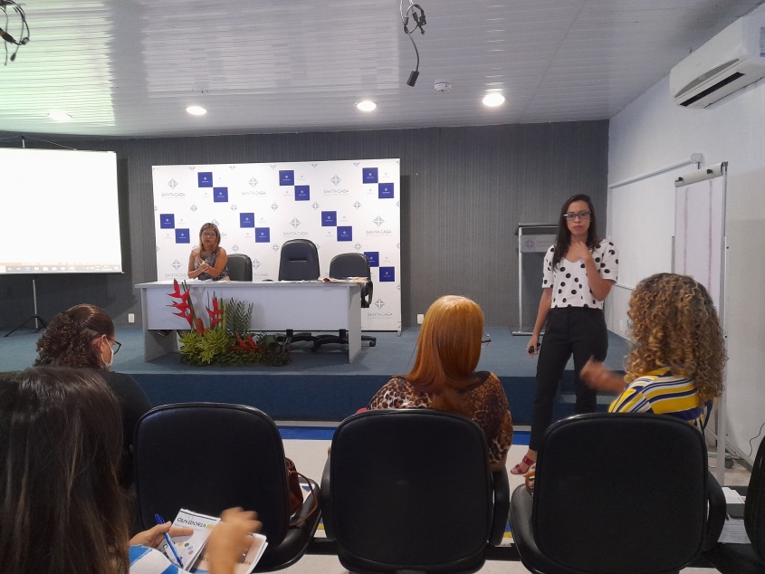 Ouvidora do Hospital Universitário, Elizabeth Bandeira. Foto: Ascom SMS