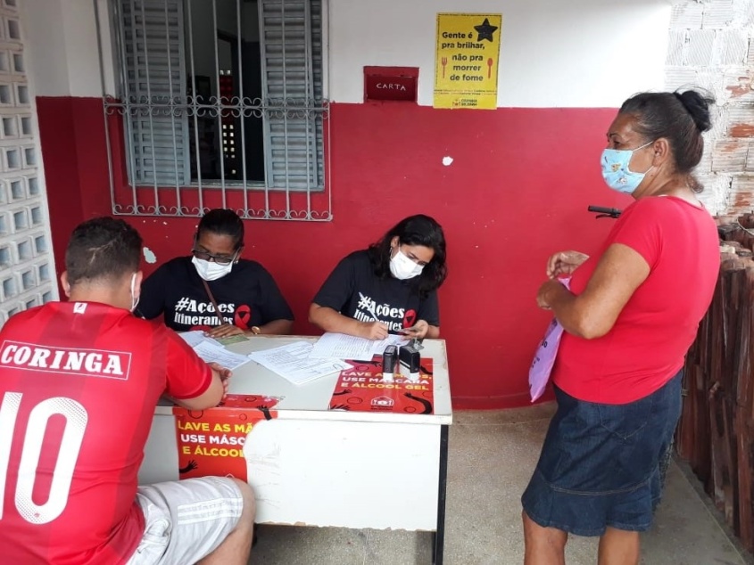 Ações de testagem no Conjunto Paulo Bandeira, no Benedito Bentes. Foto: Gerência IST - Maceió