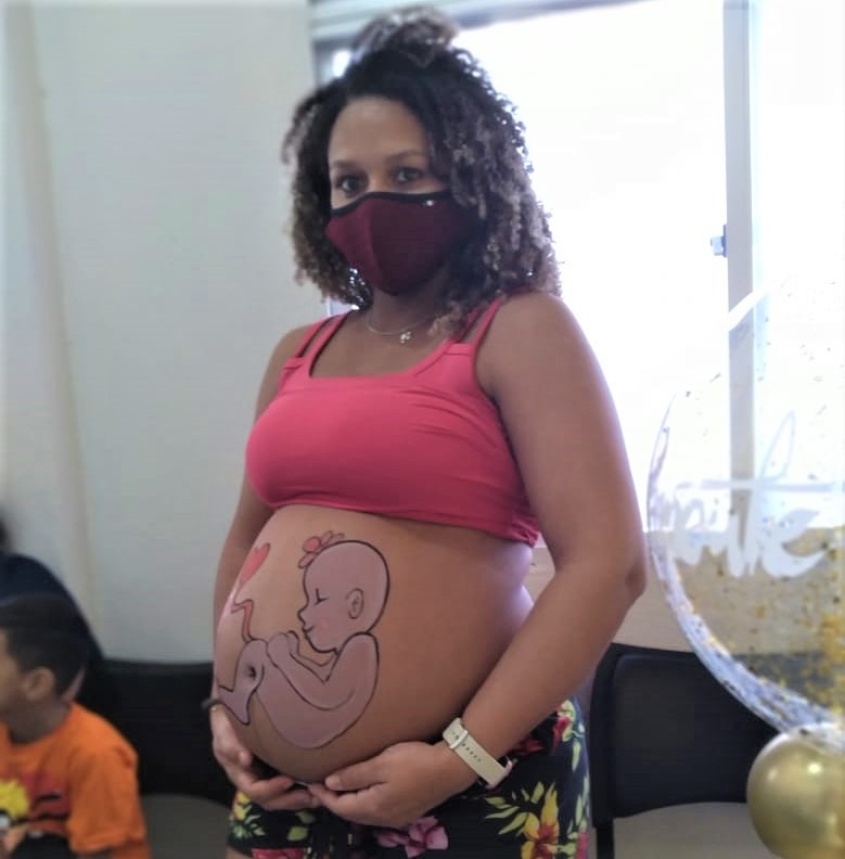 Andréia Gabrielle aguarda ansiosa a chegada de Melissa, no próximo mês. Foto: Ascom SMS