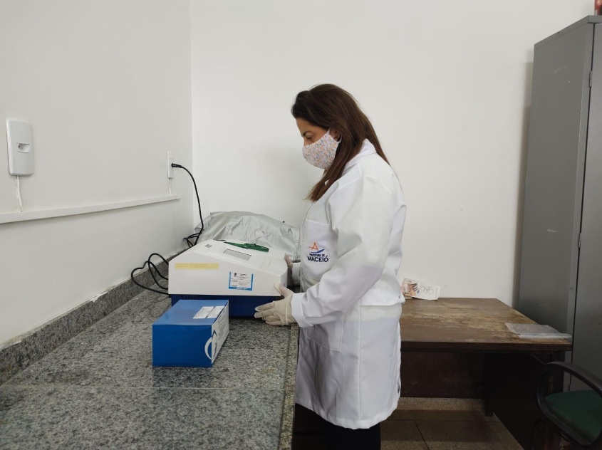Gerente de Laboratório e Entomologia da UVZ, Ana Patrícia Tenório. Foto: Ascom SMS