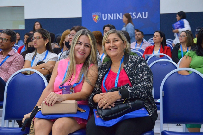 Também estiveram presentes no evento a coordenadora-geral de Educação Infantil, Patrícia Siqueira e a diretora de gestão educacional, Tânia Almeida. Foto: Karla Lima/Ascom Semed