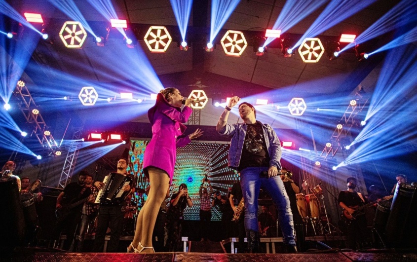 Banda Magníficos foi uma das atrações do Forró no Biu. Foto: Itawi Albuquerque / Secom Maceió