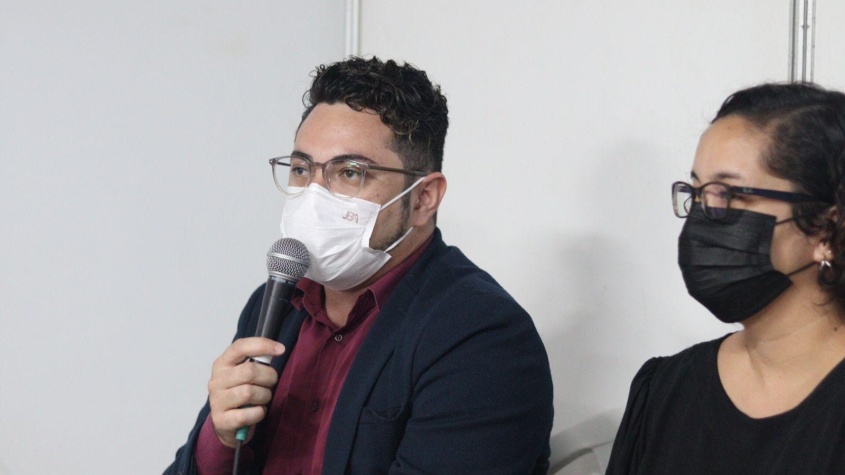 Professor Dr. Daniel de Oliveira foi um dos palestrantes do simpósio. Foto: Ascom Semed