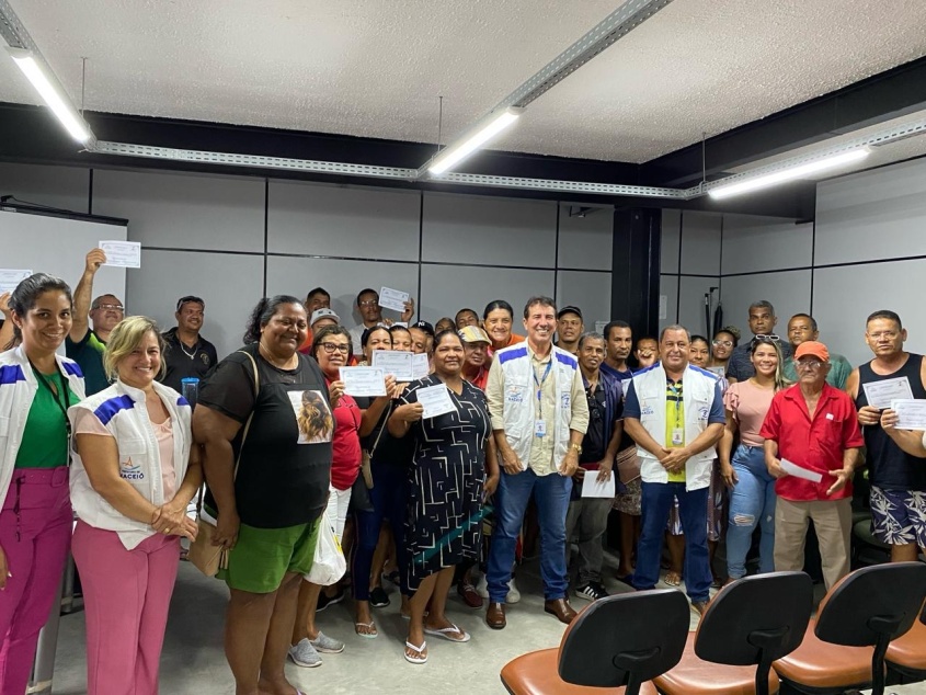 Treinamento oferece certificado a permissionários do Centro Pesqueiro pelo aproveitamento. Foto: Visa Maceió