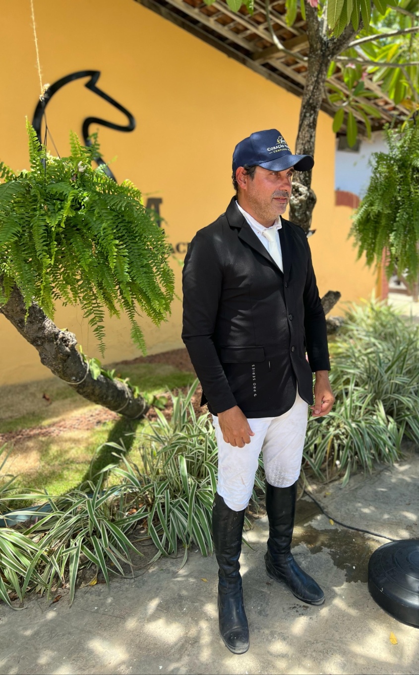 Sidney Peixoto, do Centro Hípico de Maceió, disse que atletas locais se destacam em competições nacionais da modalidade. Foto: Alisson Frazão/Secom Maceió