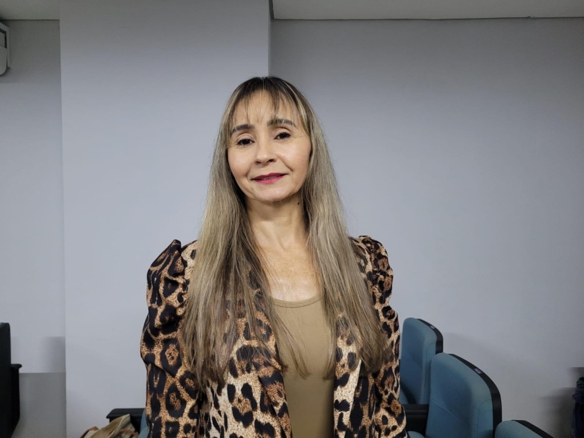 Assistente social da área de Vigilância das Violências e Acidentes da SMS, Rozali Costa. Foto: Ascom SMS