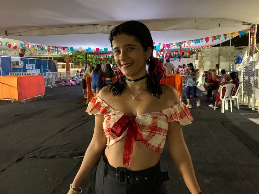 Para Jane, a dança é um “remédio natural” contra a depressão. A moradora também gosta de caminhar. Foto: Ascom/Semesp