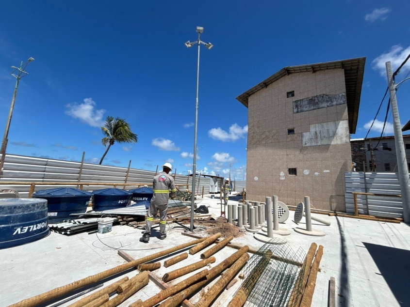 Área na Vila dos Pescadores recebe ação da Prefeitura de Maceió. Foto: Vinícius Rocha