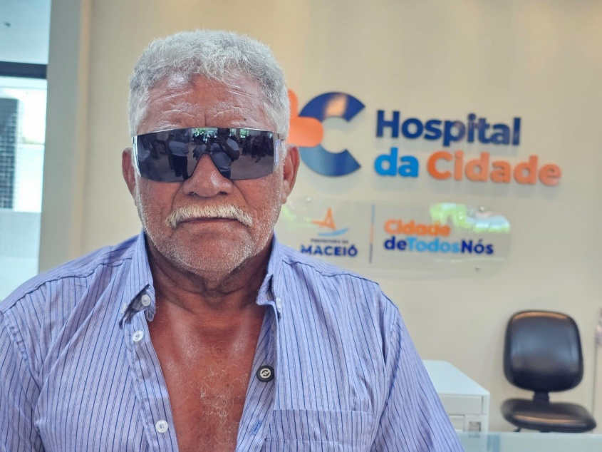 José Cícero, morador de Ibateguara, foi uma das pessoas que ganhou uma nova esperança com a cirurgia. Foto: Ascom SMS