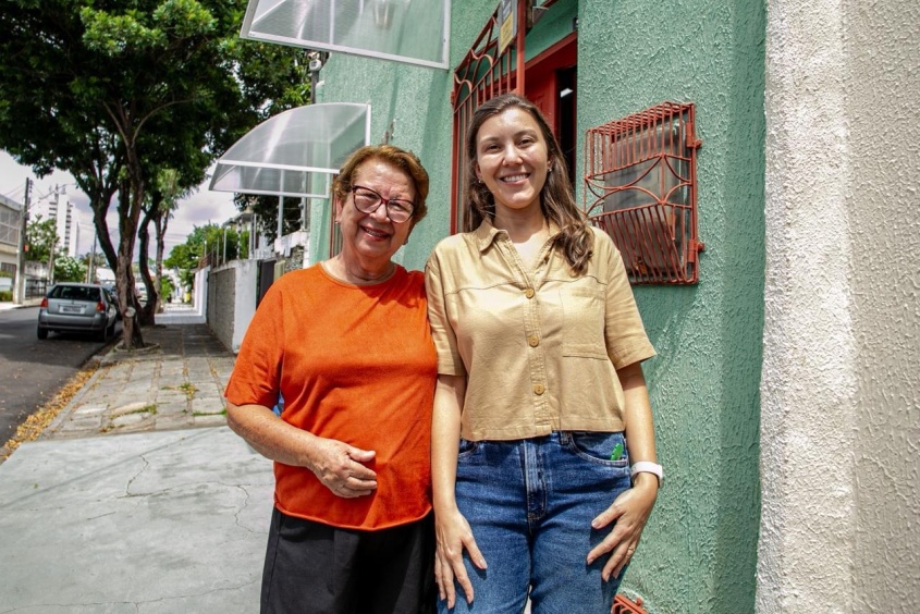 Dona Maria e filha Luísa. Foto: Allan César/Secom Maceió