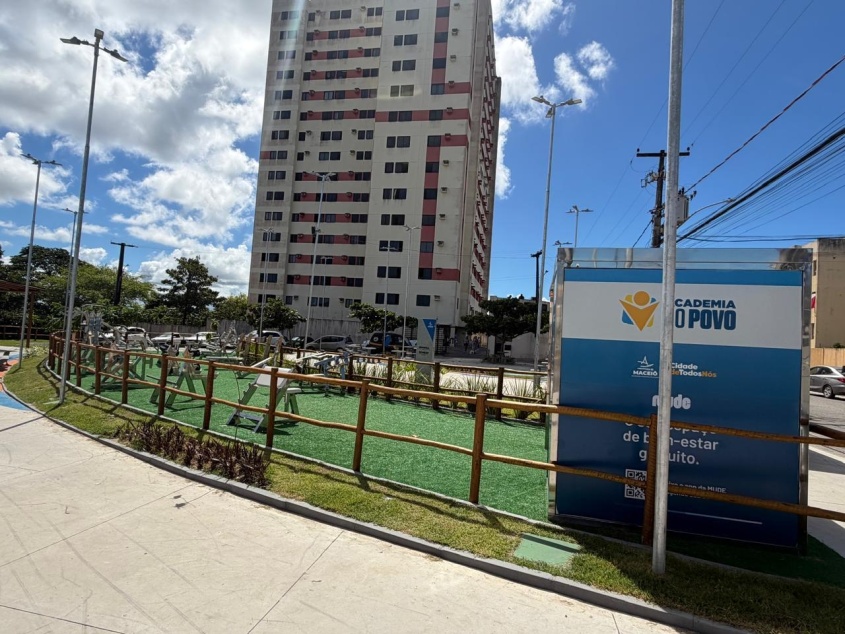A entrega da Praça São Luís Orione integra o programa da Prefeitura de Maceió voltado à construção e revitalização de espaços públicos de lazer e convivência. Foto: Isabella Vieira/Ascom Seminfra