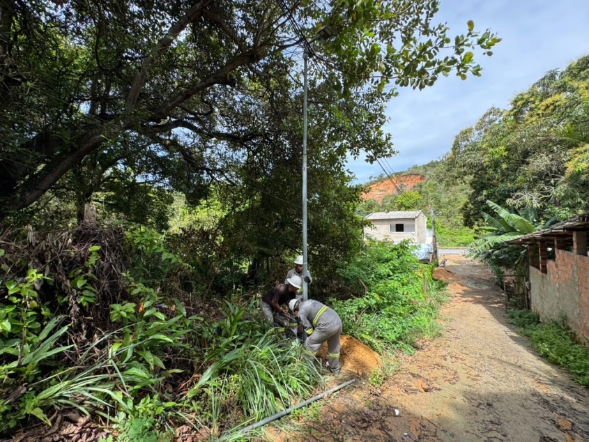 A Grota do Andraújo é uma das 36 grotas de Maceió que possuem a rede de iluminação completamente abarcada pela tecnologia LED. Foto: Bia Rodrigues/Ascom Ilumina